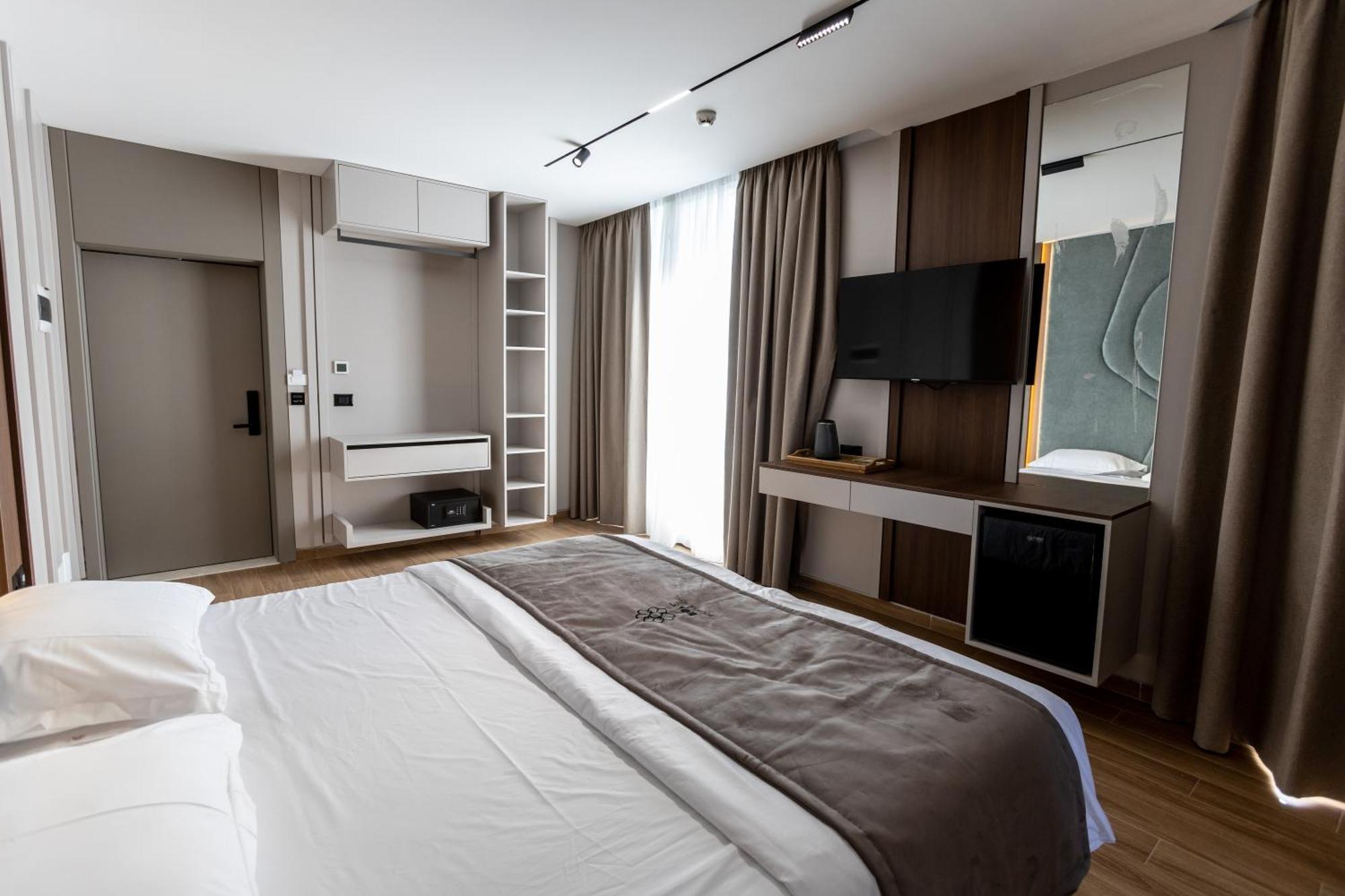 Bolt Boutique Hotel Lezhë 외부 사진