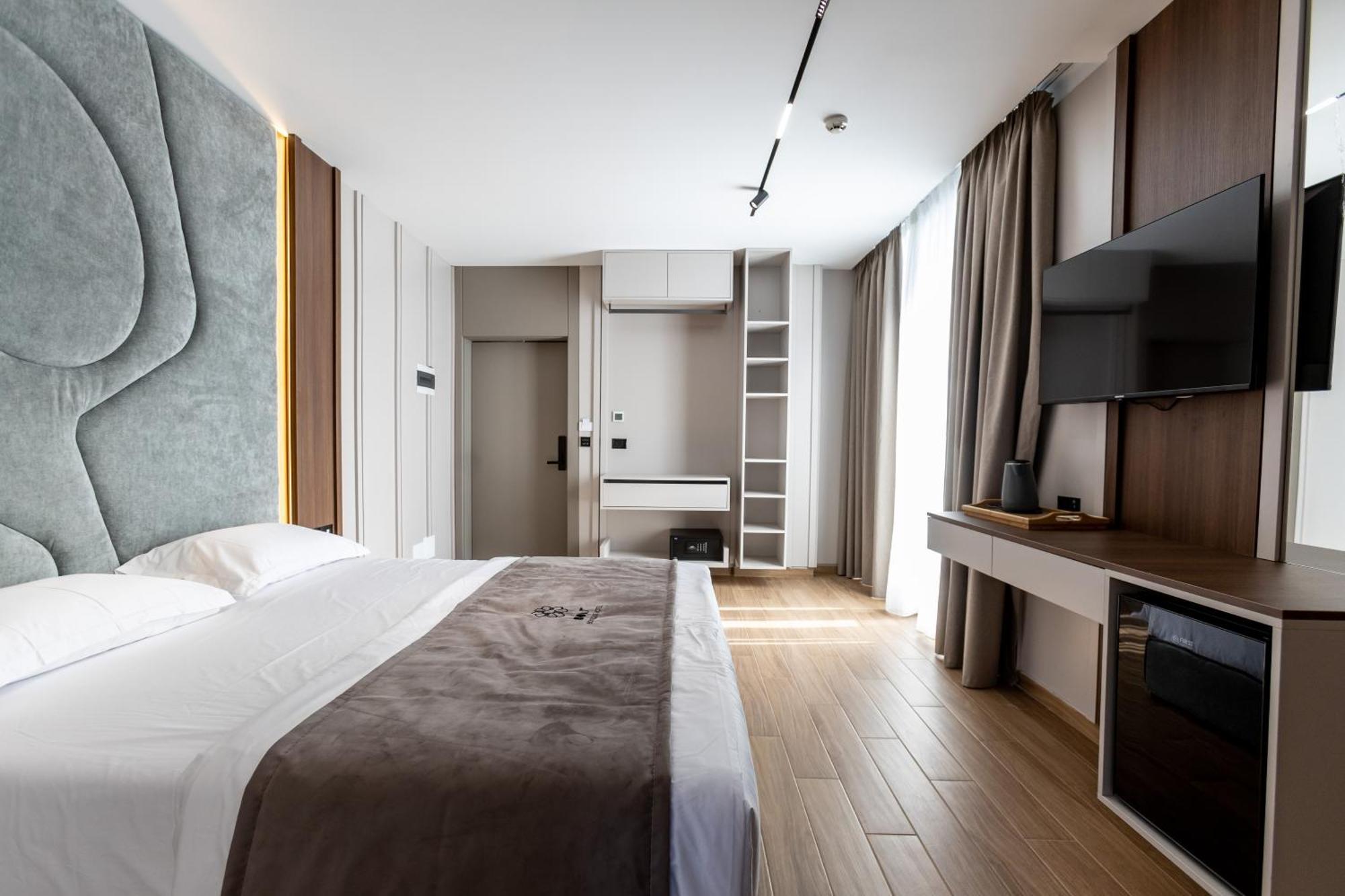 Bolt Boutique Hotel Lezhë 외부 사진