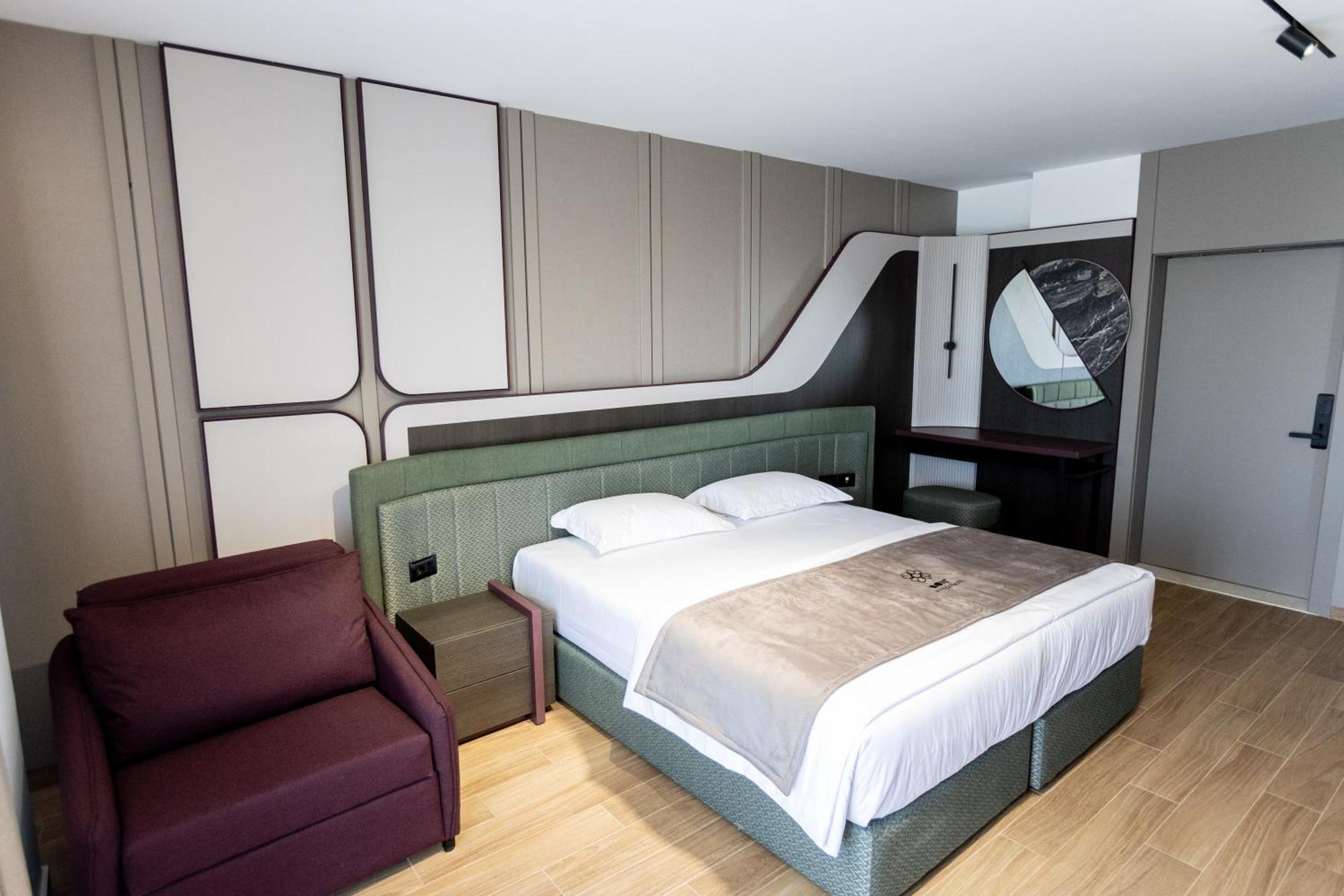 Bolt Boutique Hotel Lezhë 외부 사진