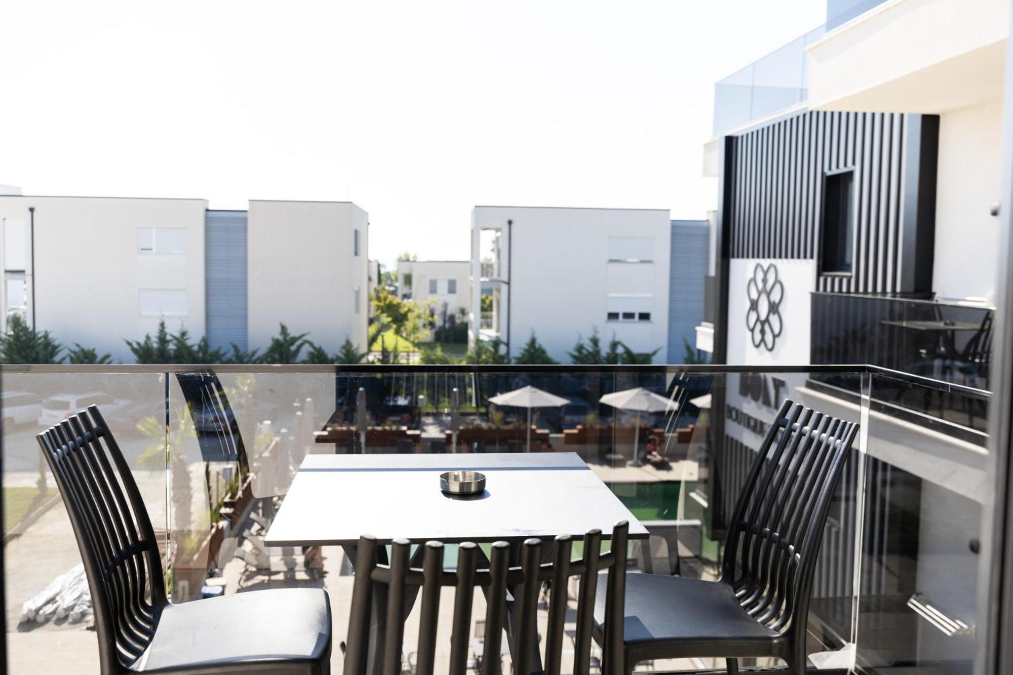 Bolt Boutique Hotel Lezhë 외부 사진