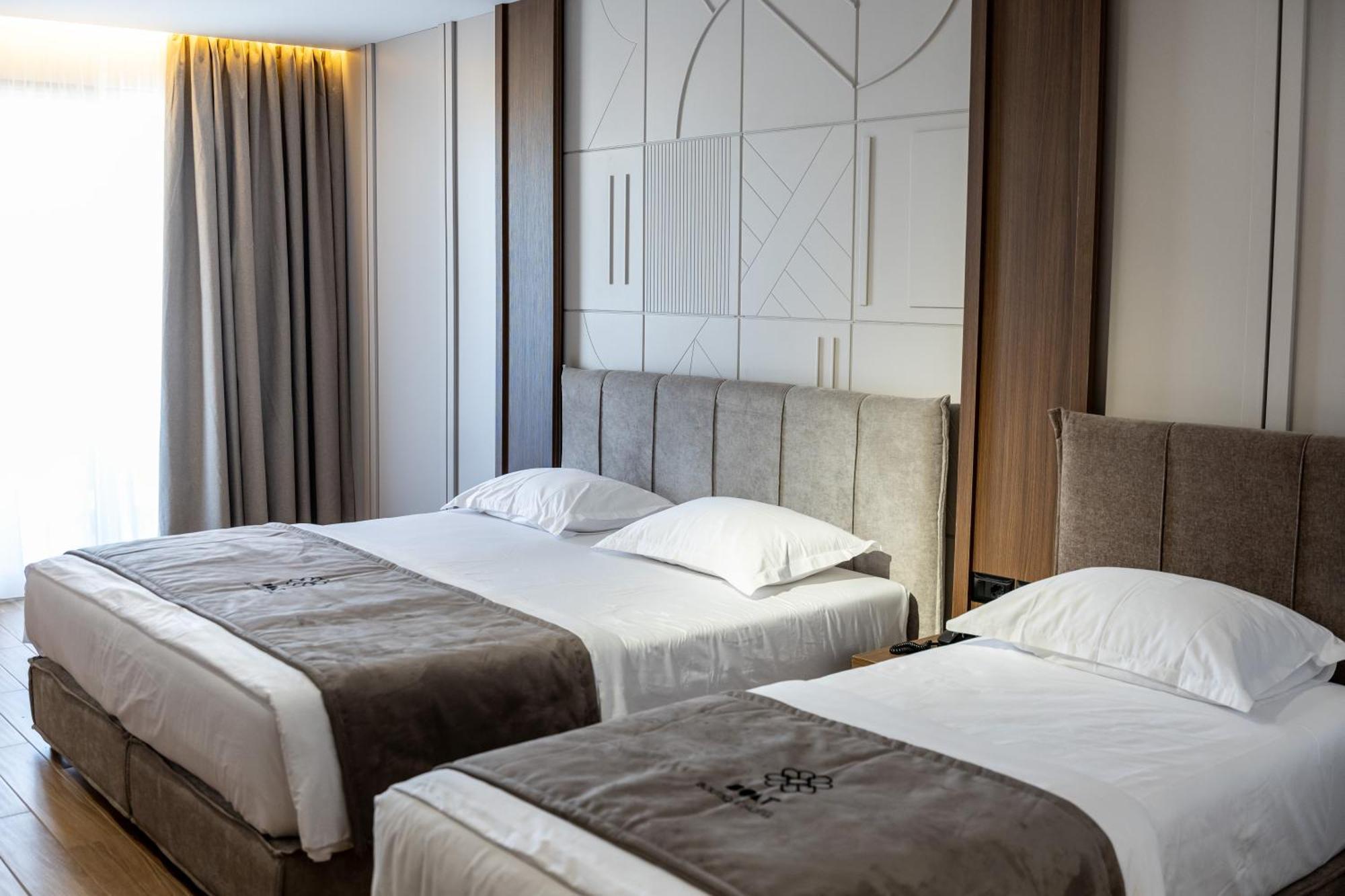 Bolt Boutique Hotel Lezhë 외부 사진
