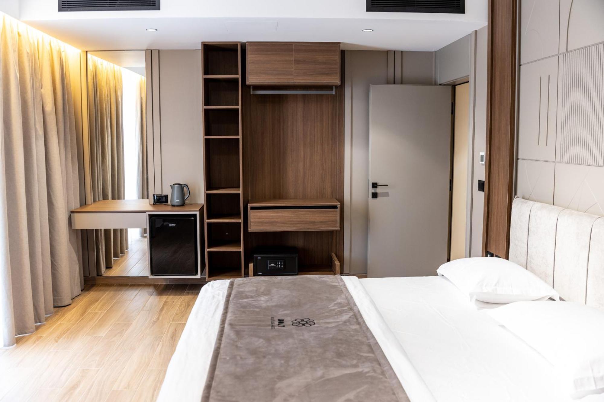 Bolt Boutique Hotel Lezhë 외부 사진