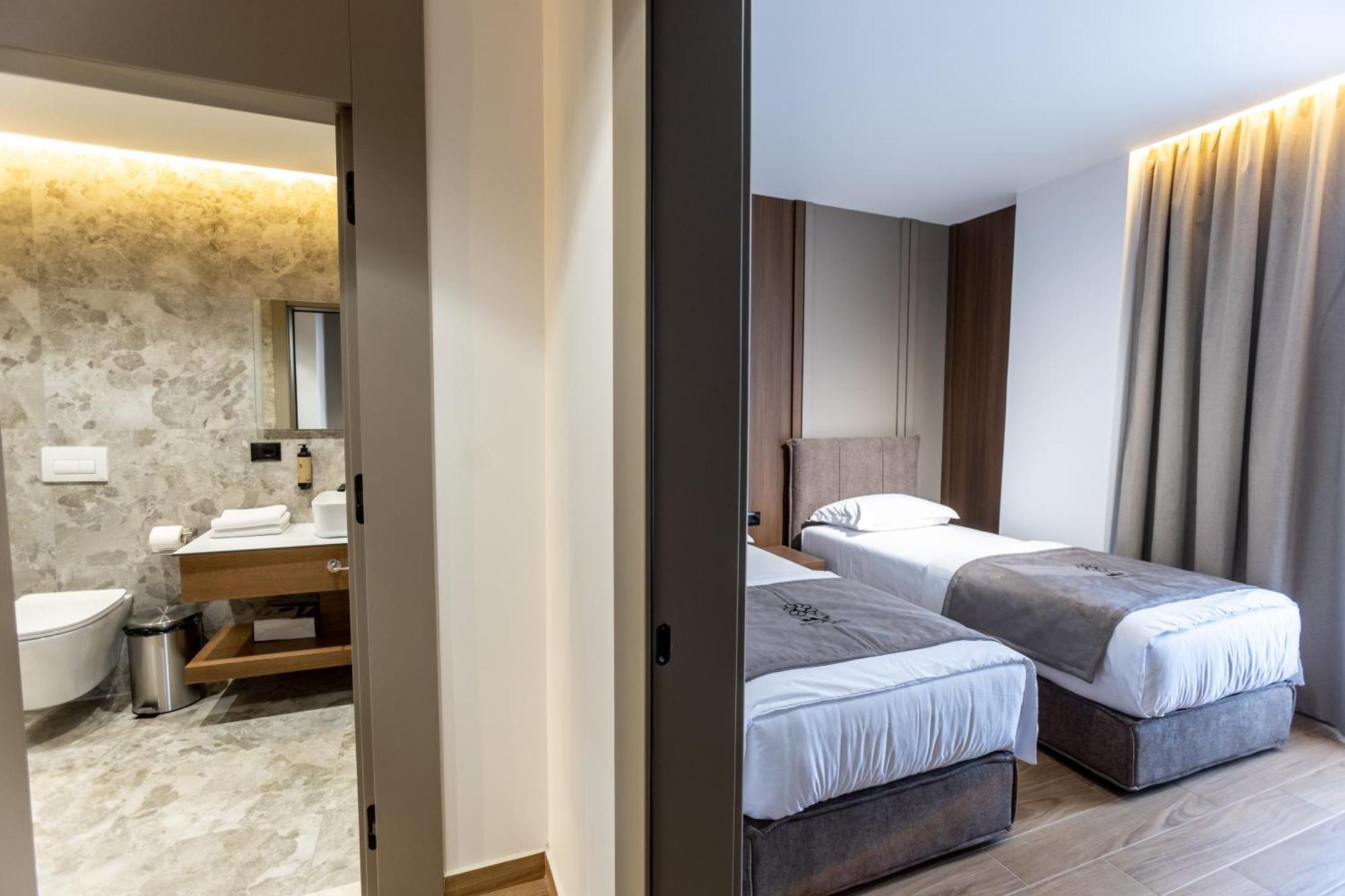 Bolt Boutique Hotel Lezhë 외부 사진